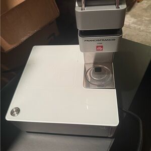 FrancisFrancis for illy Espresso Machine